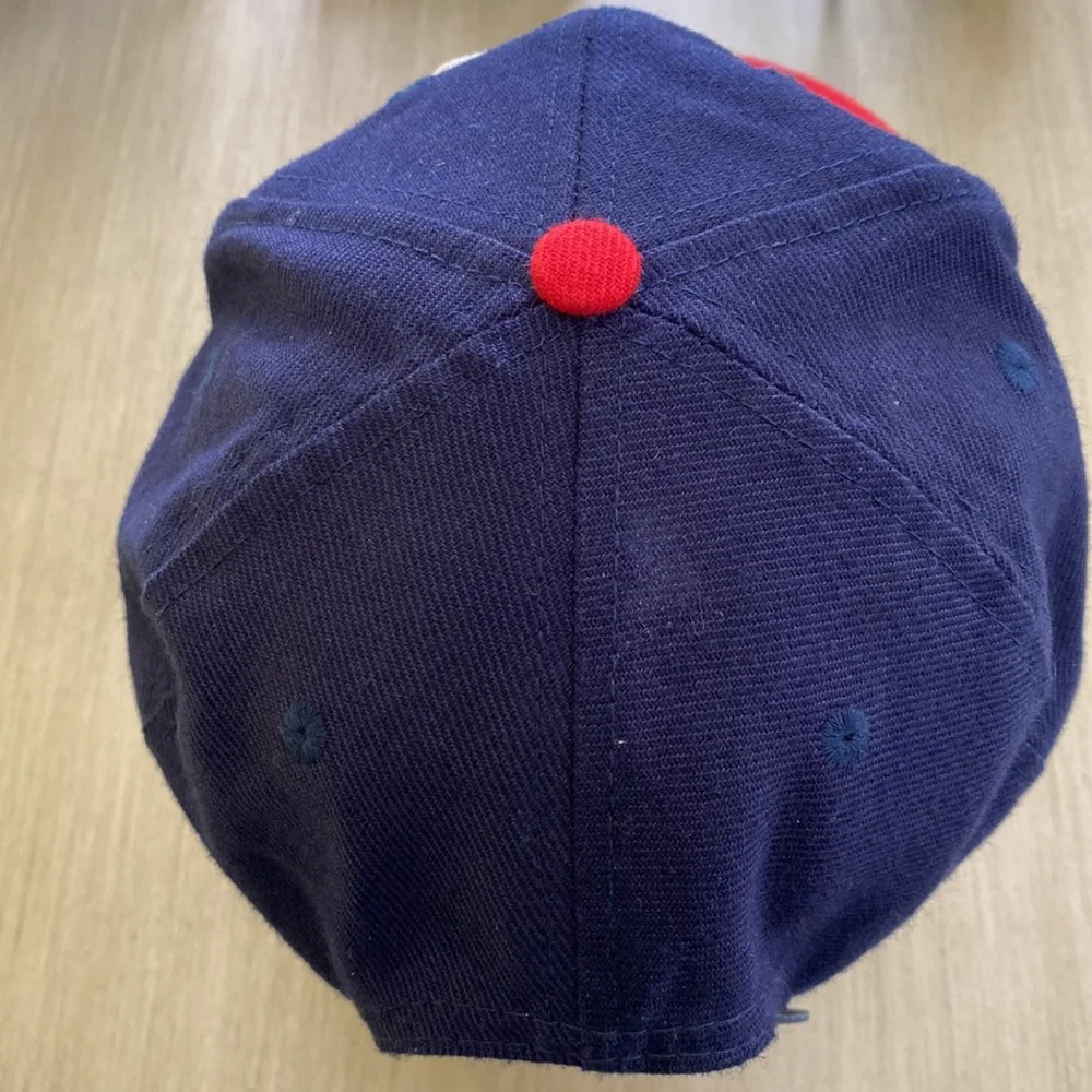 Vintage Genuine Merch. Cleveland Indians Chief & Baseball & Name Logo Cap Hat